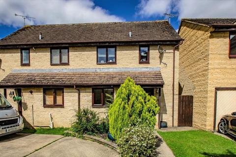 2 bedroom semi-detached house to rent, Manor Road, Witney, Oxfordshire, OX28 3ST