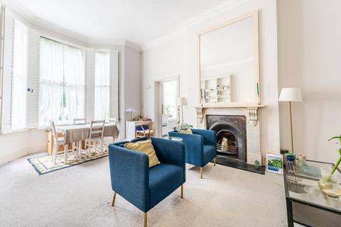 2 bedroom flat for sale - Bassett Road, North Kensington, London, W10