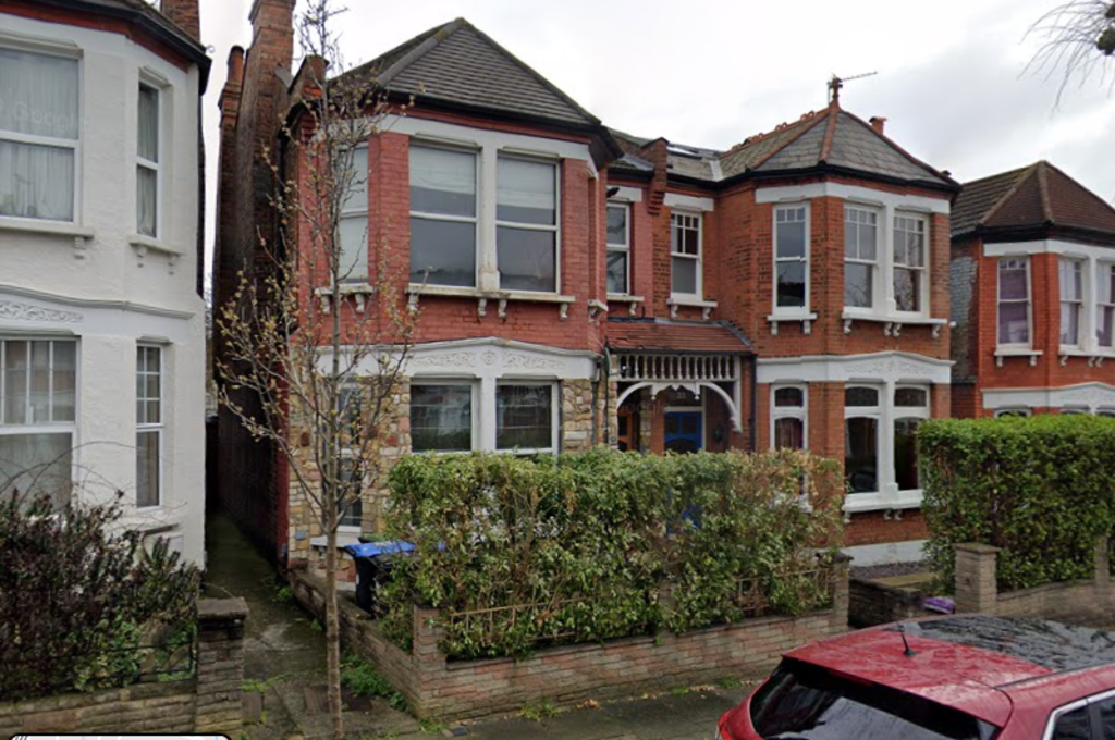 N13, PALMERS GREEN 4 BEDROOM HOUSE 4 bed semidetached house to rent