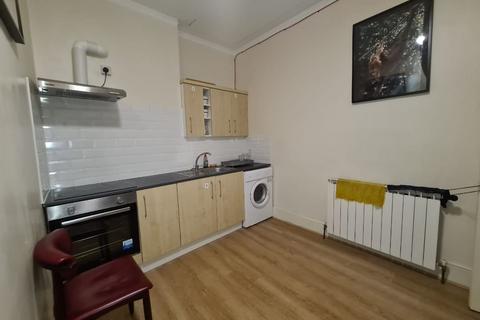 House share to rent, Queens Lane Muswell Hill Broadway N10 1DE