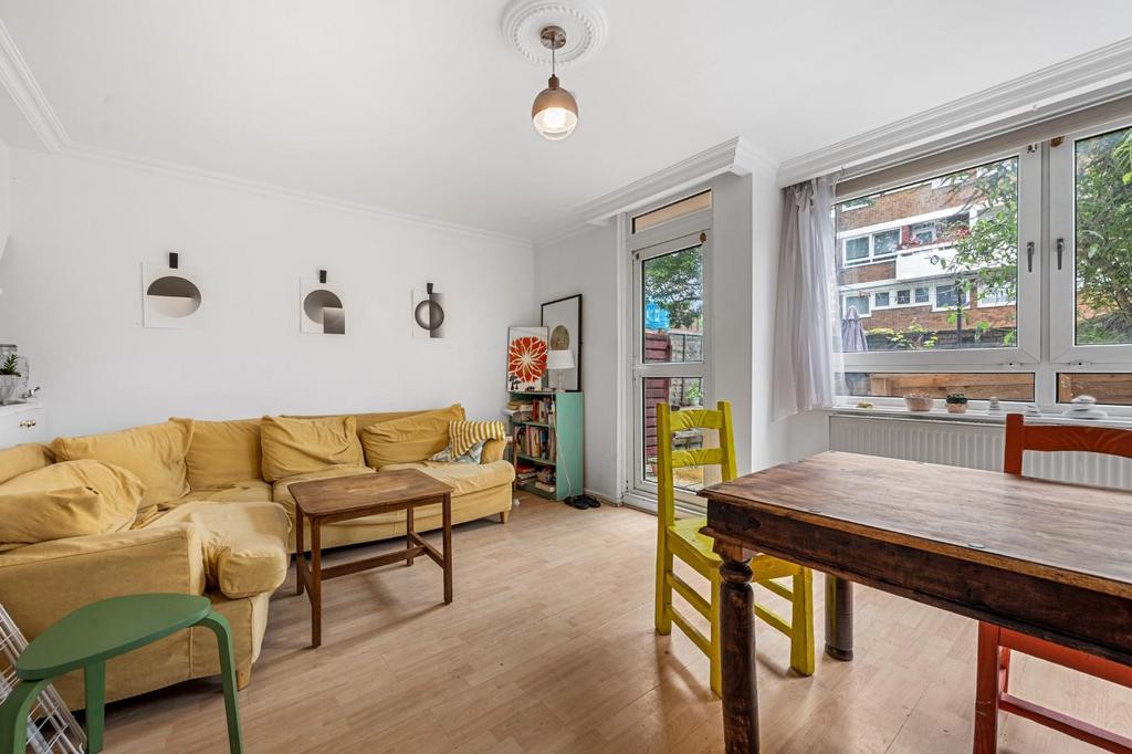Pownall Road, London, E8 3 bed for sale £550,000