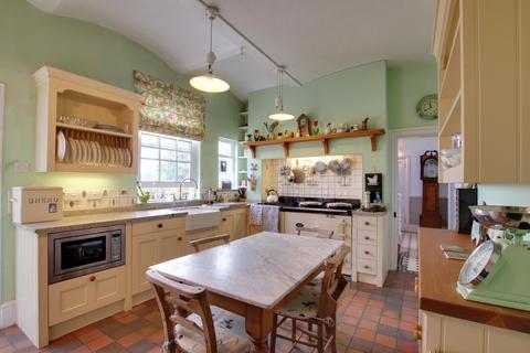 Arnewood Towers House Barrows Lane, Sway, Lymington, SO41 6DD