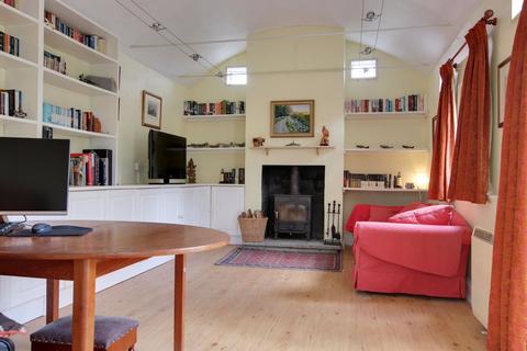 Arnewood Towers House Barrows Lane, Sway, Lymington, SO41 6DD