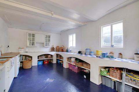 Arnewood Towers House Barrows Lane, Sway, Lymington, SO41 6DD