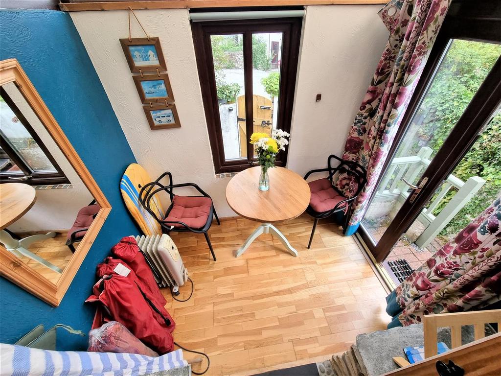 Garden Room.jpg