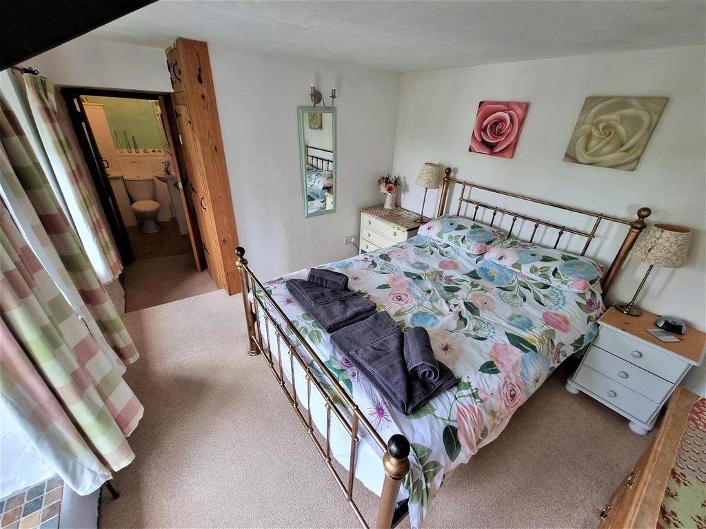 Bedroom 1 2nd Angle.jpg