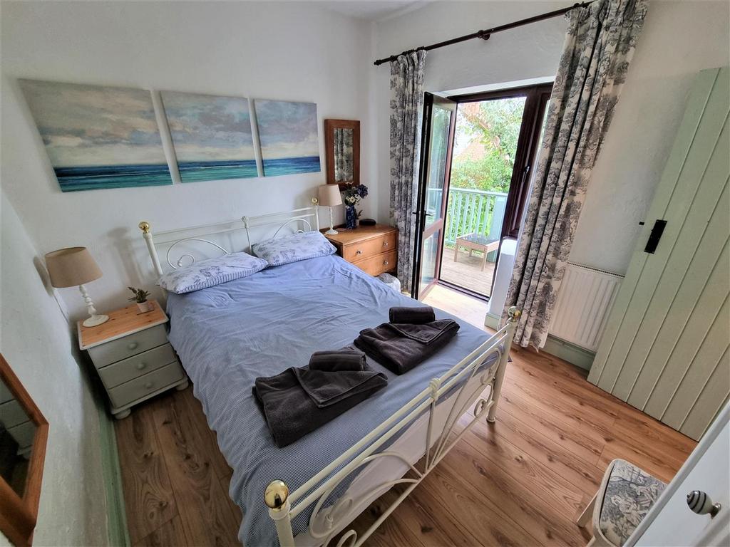 Bedroom 2.jpg
