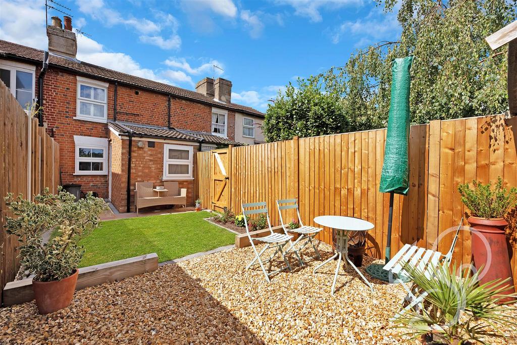 Garden Two 6824.jpg