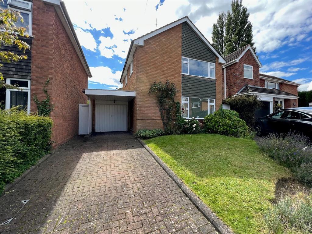Rathmore Close, Stourbridge, DY8 2RS 3 bed detached house for sale £425,000