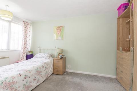 14 Green Place, Dartford, DA1 4JR