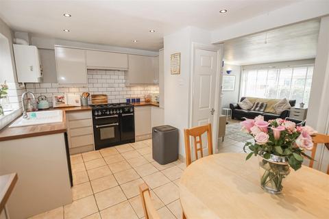45 Mayplace Avenue, Dartford, DA1 4PQ