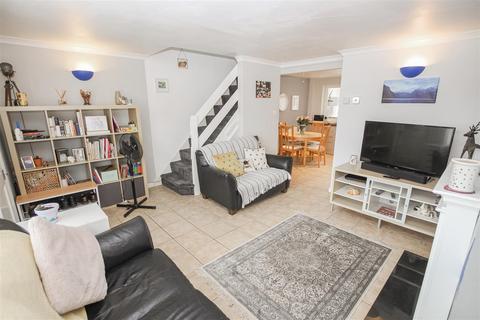 45 Mayplace Avenue, Dartford, DA1 4PQ