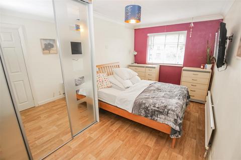 45 Mayplace Avenue, Dartford, DA1 4PQ