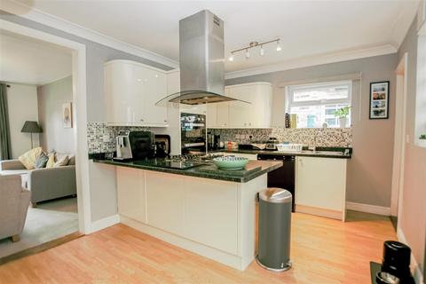 15 Bramley Place, Dartford, DA1 4NB