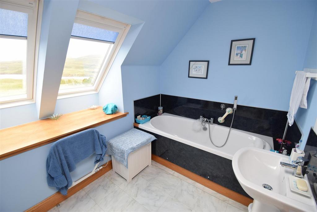 Bathroom.jpg