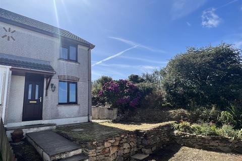 16 The Meadows, St Dennis, St Austell, PL26 8DR