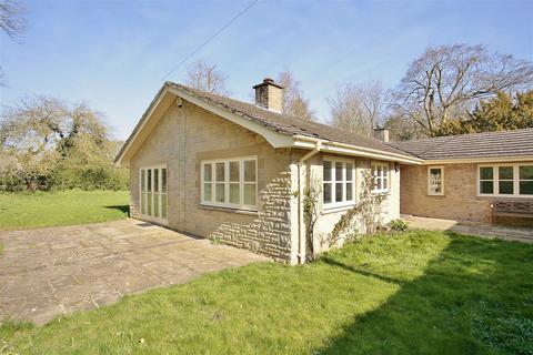 3 bedroom detached bungalow to rent - Weston Road, Bletchingdon, Kidlington