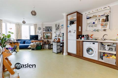 2 bedroom retirement property for sale - Park Street