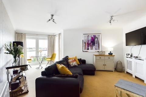 2 bedroom apartment for sale, Commissioners Wharf, North Shields