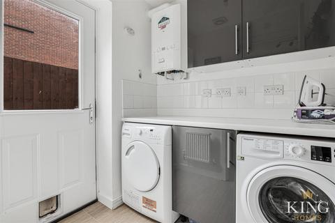 43 Copenhagen Way, Bidford On Avon, Alcester, B50 4FY
