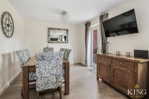 43 Copenhagen Way, Bidford On Avon, Alcester, B50 4FY