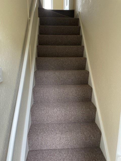 27 Jordan Street - Stairs.jpg