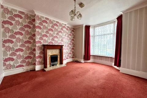 135 Faversham Road, Kennington, Ashford, TN24 9DE