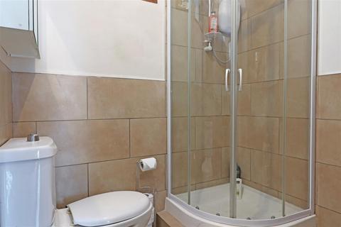80 Brook Road, Merstham, Redhill, RH1 3EJ