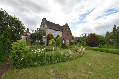 2 bedroom cottage for sale, Nether Street, Belton In Rutland, Oakham