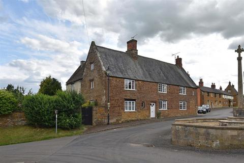 2 bedroom cottage for sale, Nether Street, Belton In Rutland, Oakham