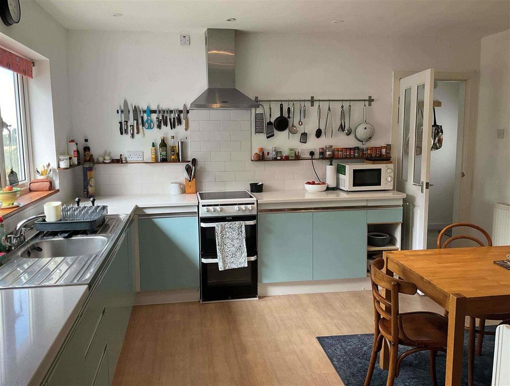 Craig Y Don, Benllech 3 bed detached bungalow £349,500