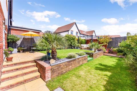 4 bedroom end of terrace house for sale - Yew Gardens, Berewood, Hampshire