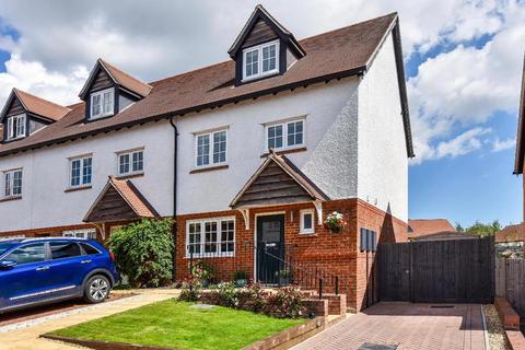4 bedroom end of terrace house for sale - Yew Gardens, Berewood, Hampshire