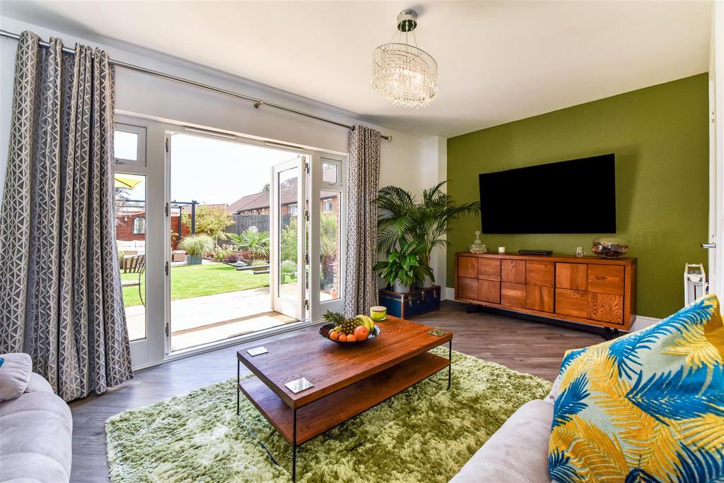 Sketch Ph8 4579584.jpg