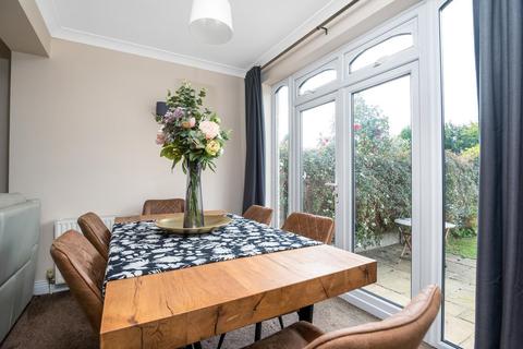 31 Bexley Lane, Sidcup, DA14 4JW
