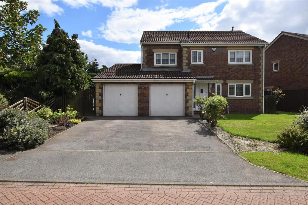 Pilots Way, Victoria Dock, Hull 4 bed detached house to rent £1,250