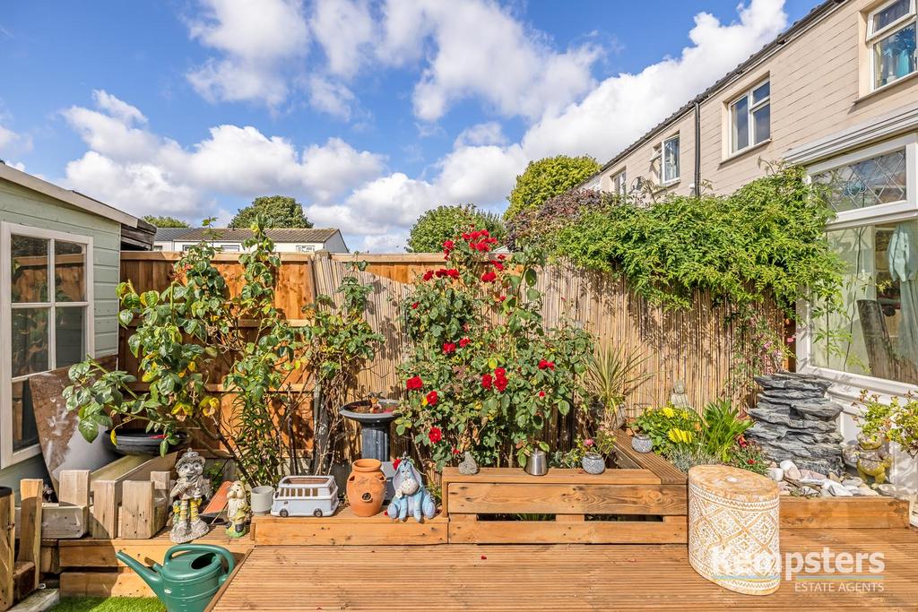 Rear Garden 4.jpg