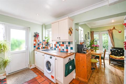 3 bedroom semi-detached house for sale - St. James Road, CHICHESTER