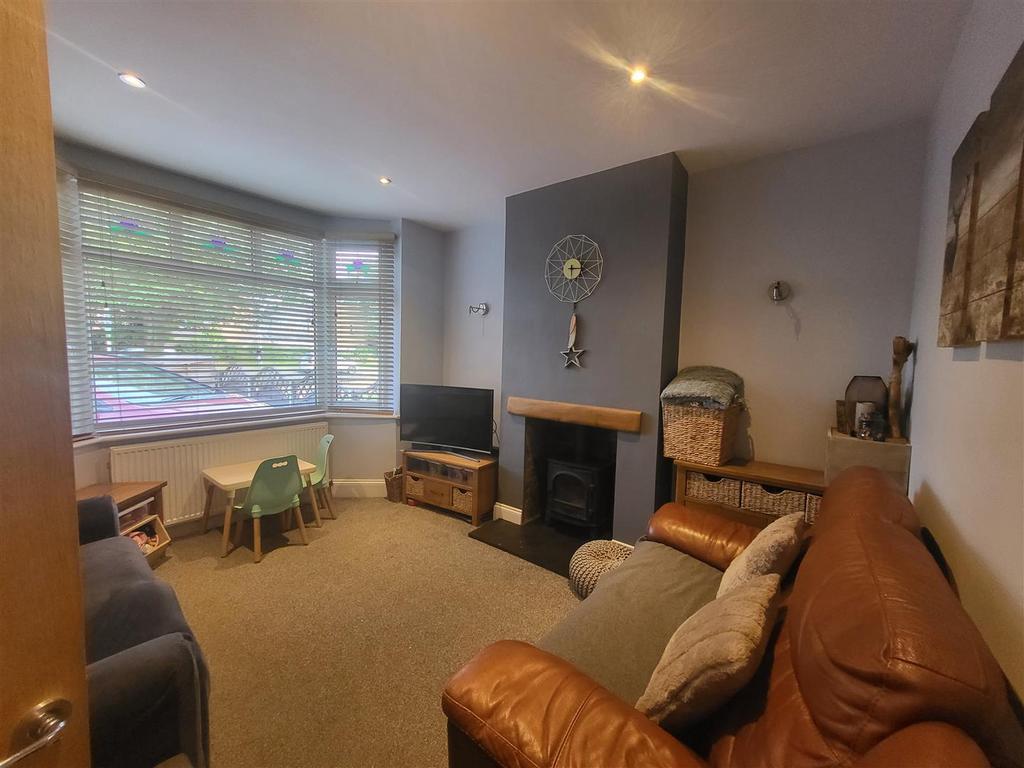 Bedroom 1 (front)