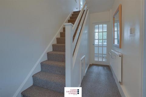 4 Beevers Road, Rotherham, S61 3BG