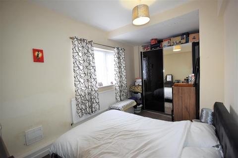 2 bedroom terraced house for sale, Marshfield Road, Goole