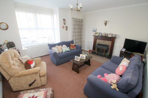 3 bedroom detached house for sale - Hythe Road, Staines-upon-Thames, TW18