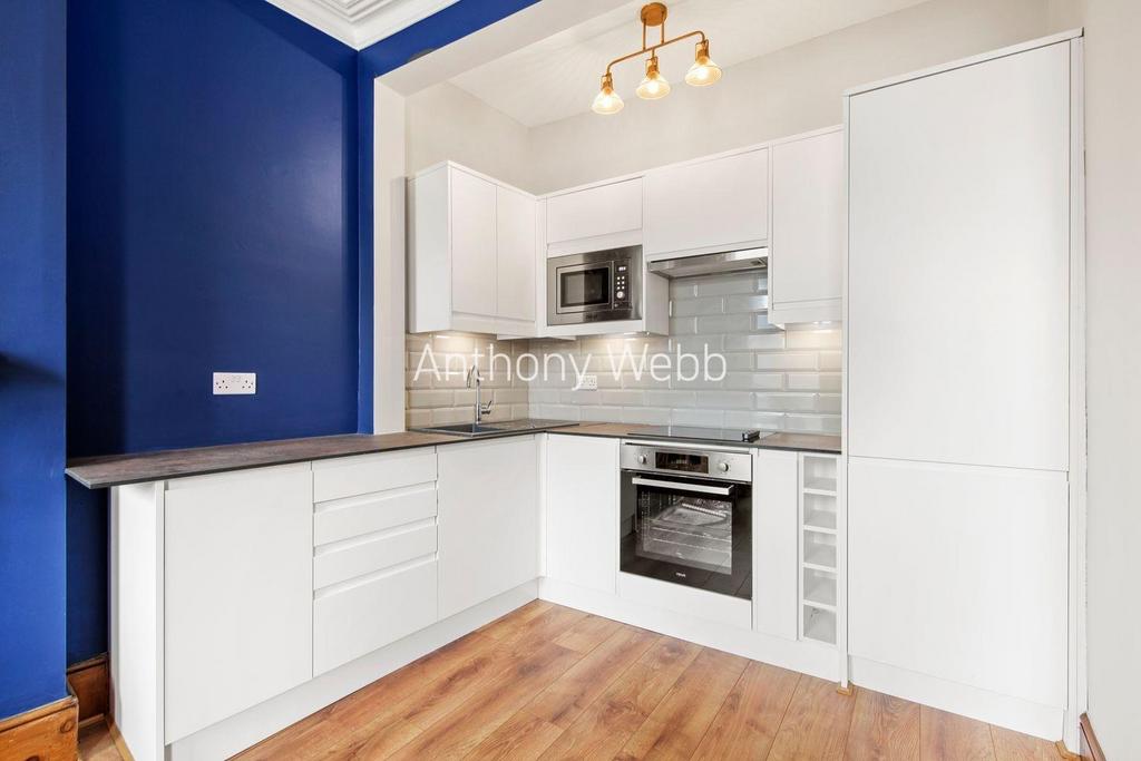 134 A Myddleton Road - GVui6o1yd BXqmki Pc1mv.jpg