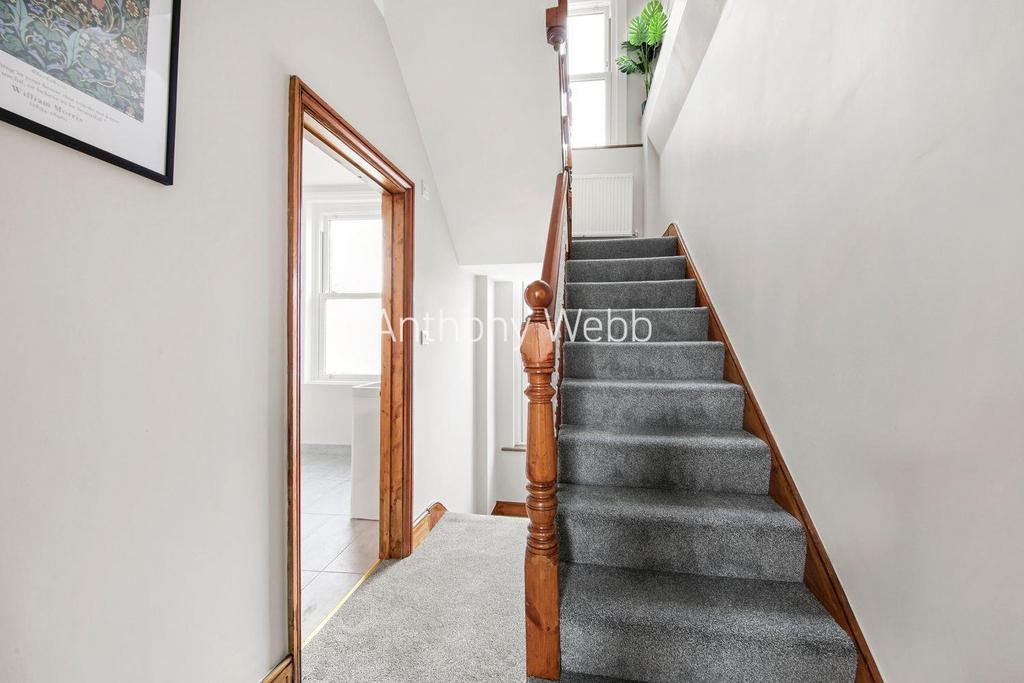 134 A Myddleton Road - 3t5 Jl F7 BBR6ik2to6us Y.jpg