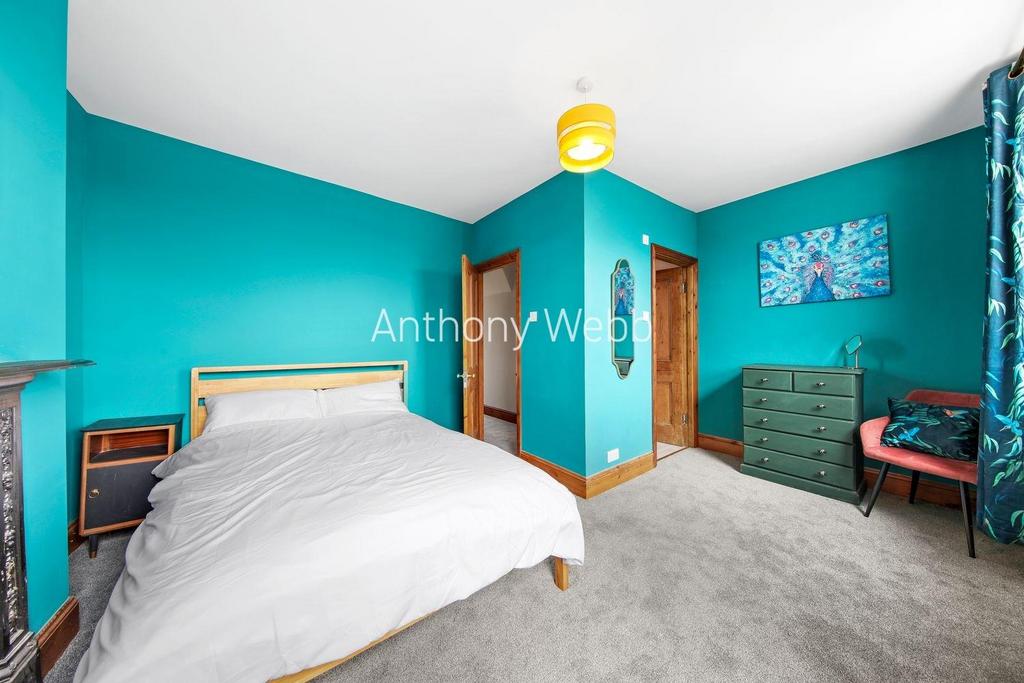 134 A Myddleton Road - G6p E18 Ed Kidh Xw RLpe LV.jpg