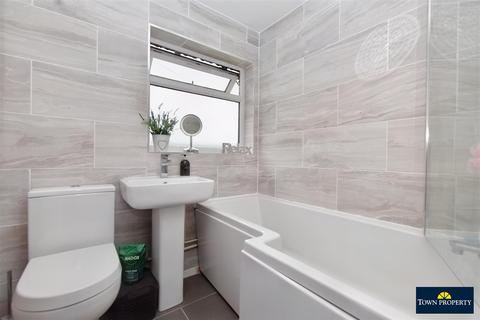 2 bedroom terraced house for sale - Rockhurst Drive, Eastbourne