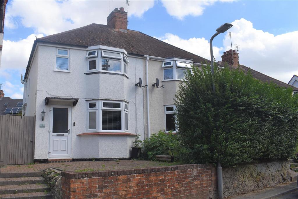 Bury Street, Newport Pagnell 2 bed semidetached house for sale £300,000