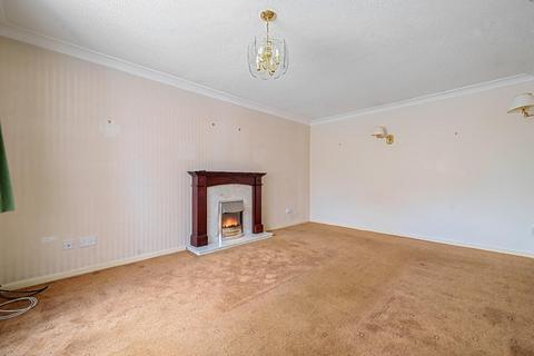 6 Glebe Field Chase, Wetherby, LS22 6WE