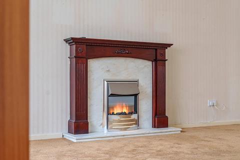 6 Glebe Field Chase, Wetherby, LS22 6WE