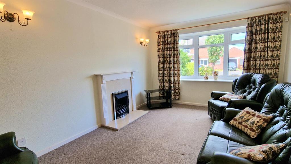 Hallam Road, Uttoxeter 2 bed semidetached bungalow for sale £195,000